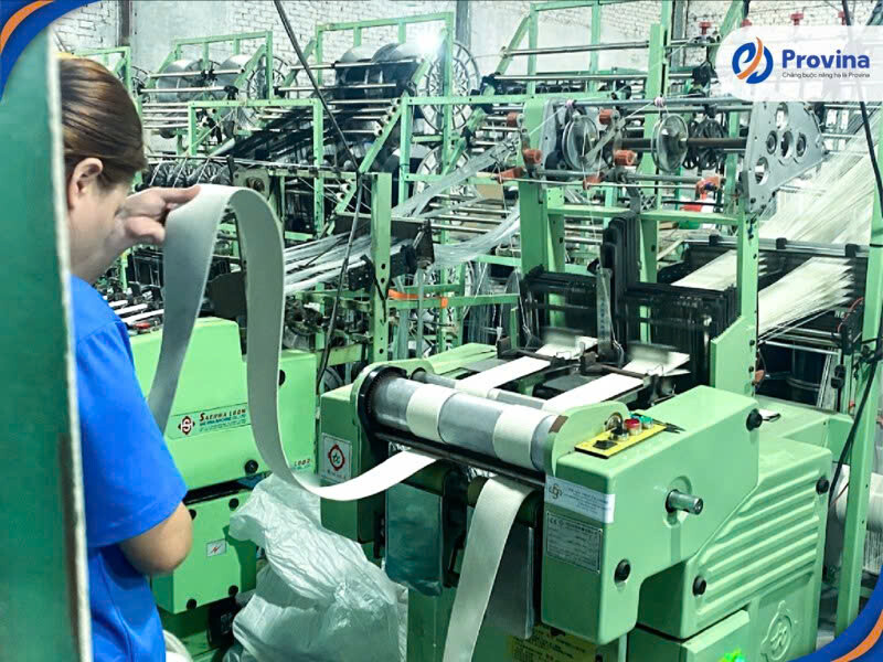 Tăng Cường đầu Tư Vào Công Nghệ Và Tự động Hóa Sản Xuất